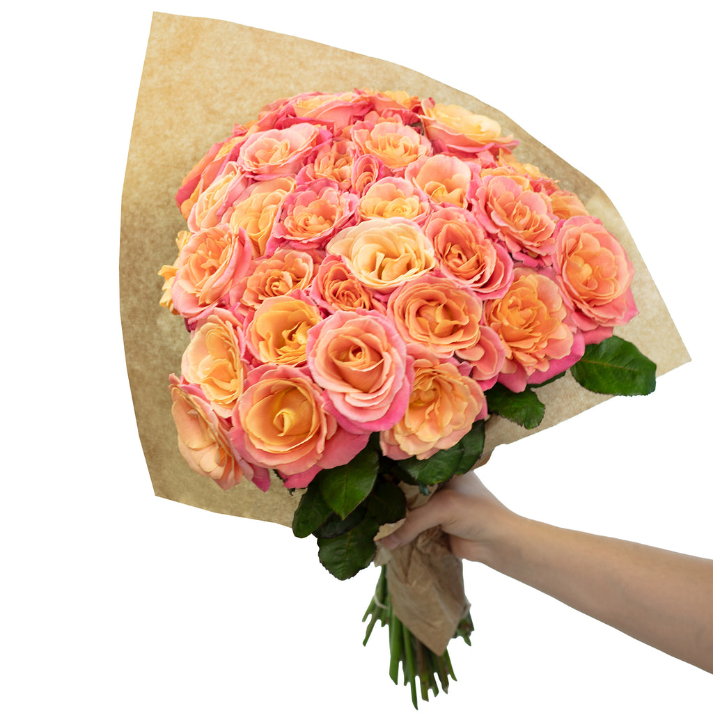 BY, 94315, Straubing - Flowerbox Blumenstrauß pfirsichrosa Rosen